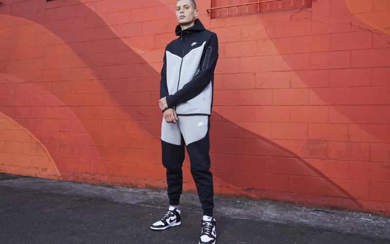 Nike M HOODY, FZ SW crna | PK REPEAT Intersport jakna, muška NSW